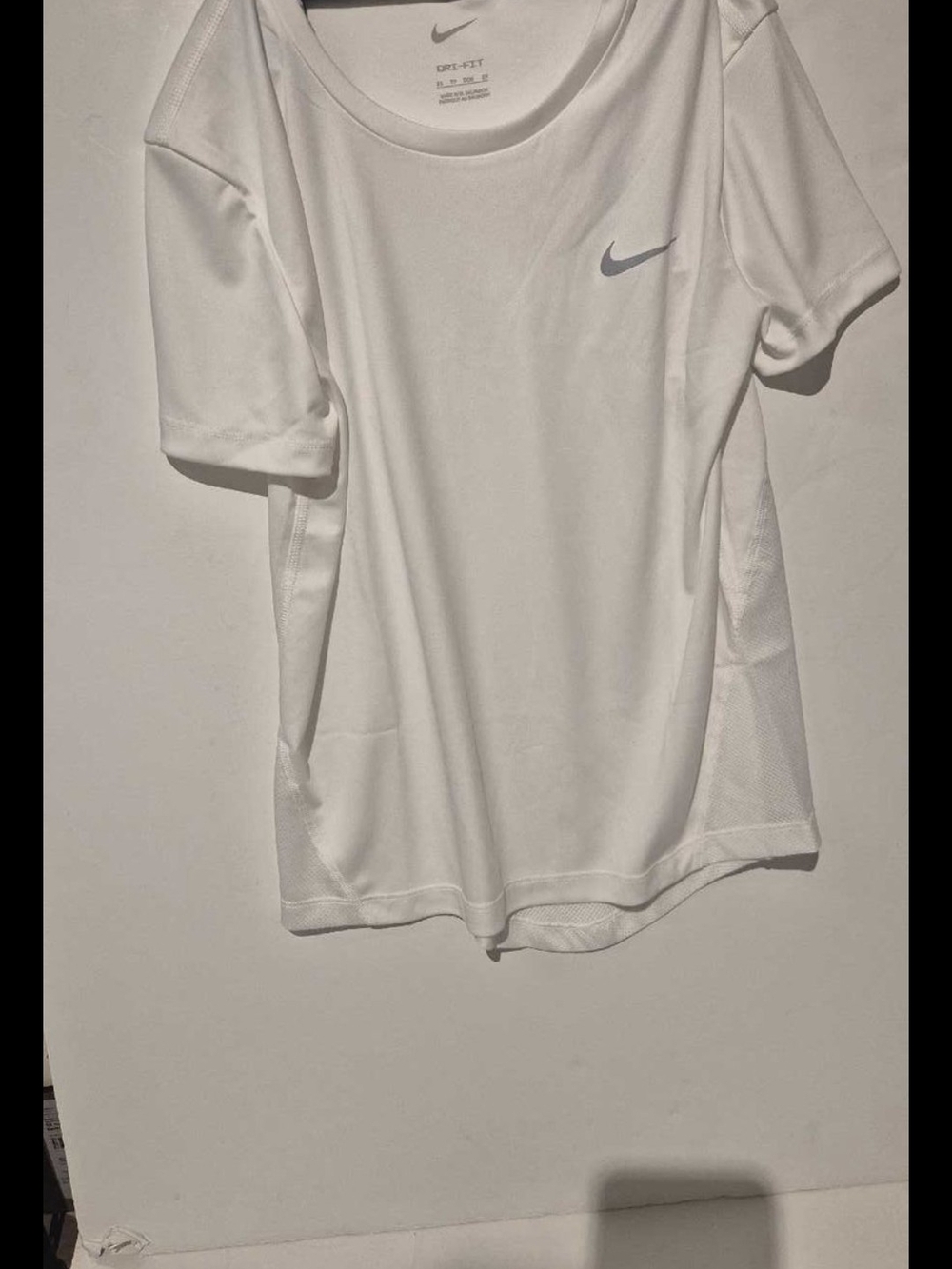 Nike Womens XS Dri Fit Top - Picture 3 of 5